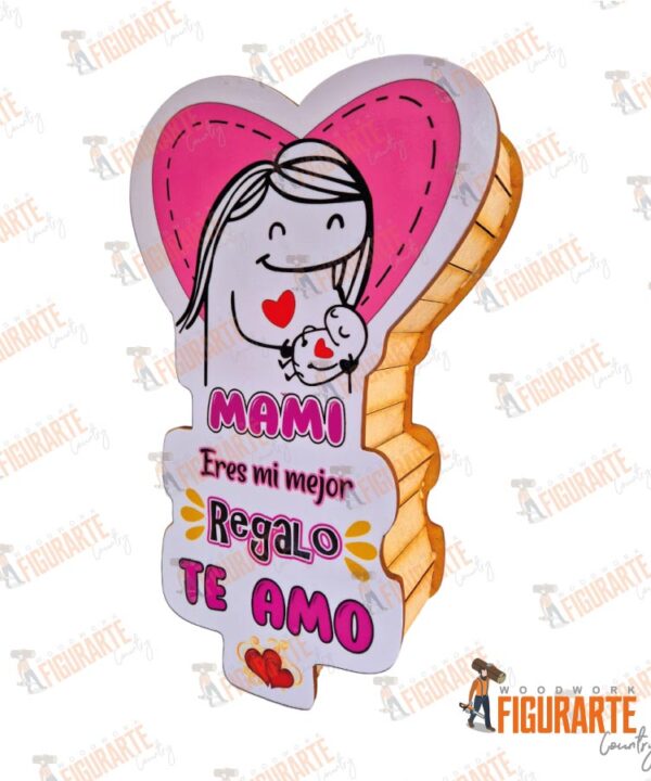 Alternative view of Mamá Bebe